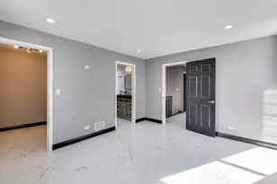 543 E 92nd St, Chicago, IL 60619 - Photo 15