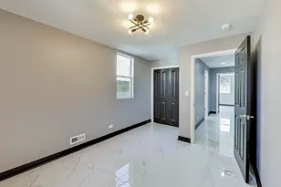 543 E 92nd St, Chicago, IL 60619 - Photo 21