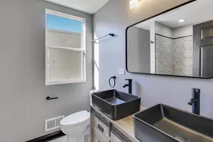 543 E 92nd St, Chicago, IL 60619 - Photo 17