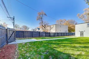 543 E 92nd St, Chicago, IL 60619 - Photo 29