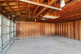 242 S Harper Ave, Glenwood, IL 60425 - Photo 19