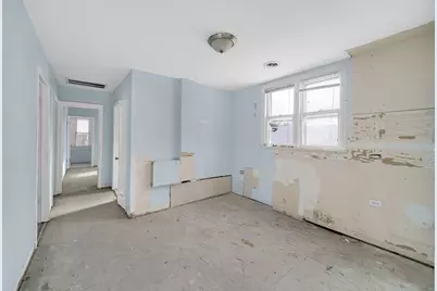 8626 S Kingston Avenue, Chicago, IL 60617 - Photo 7