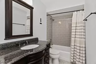 701 Lake Hinsdale Dr, Willowbrook, IL 60527 - Photo 11