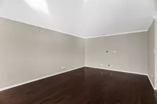 701 Lake Hinsdale Dr, Willowbrook, IL 60527 - Photo 3