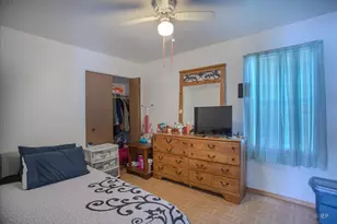 1104 Cora St, Joliet, IL 60435 - Photo 13