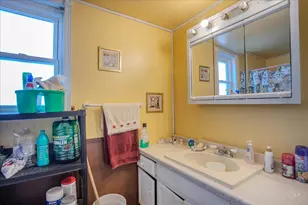 1104 Cora St, Joliet, IL 60435 - Photo 9