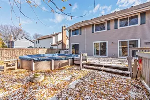 900 Sarasota Ln, Crystal Lake, IL 60014 - Photo 47