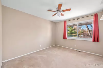 900 Sarasota Lane, Crystal Lake, IL 60014 - Photo 33