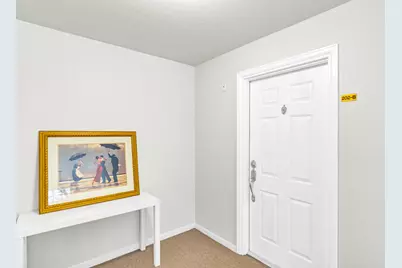 23 Glencoe Court #202-B, Naperville, IL 60565 - Photo 3