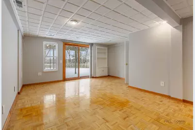 186 N Crooked Lake Lane, Lindenhurst, IL 60046 - Photo 19