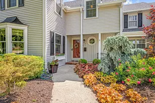 811 Paris Ave, Rockford, IL 61107 - Photo 3