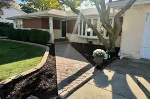 6929 157th Pl, Tinley Park, IL 60477 - Photo 3