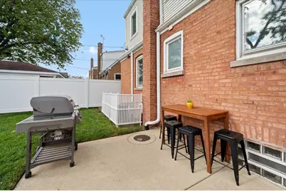 7457 W Ardmore Avenue, Chicago, IL 60631 - Photo 31