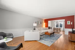 1720 N Burning Bush Ln, Mount Prospect, IL 60056 - Photo 9