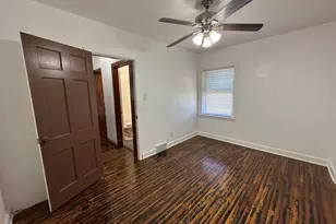 1202 E Jefferson Street E, Clifton, IL 61727 - Photo 11