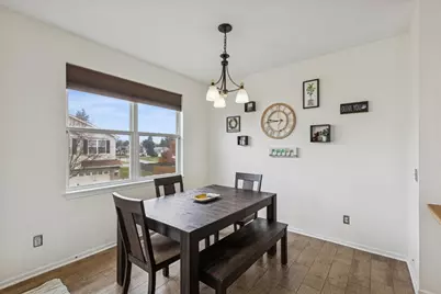 420 Chesterfield Court #420, Oswego, IL 60543 - Photo 5