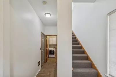 420 Chesterfield Court #420, Oswego, IL 60543 - Photo 3