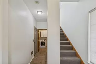 420 Chesterfield Ct, Oswego, IL 60543 - Photo 3