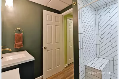2348 N Old Pond Lane, Round Lake Beach, IL 60073 - Photo 19