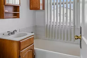 682 S Osborn Ave, Kankakee, IL 60901 - Photo 13