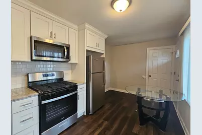 3114 W 163rd Street, Markham, IL 60428 - Photo 7