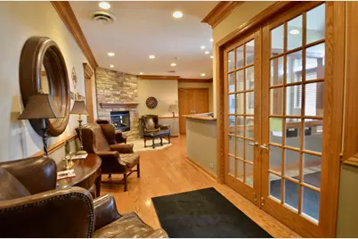 14 Executive Court, South Barrington, IL 60010 - Photo 3