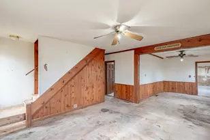 4104 White St, Richmond, IL 60071 - Photo 3