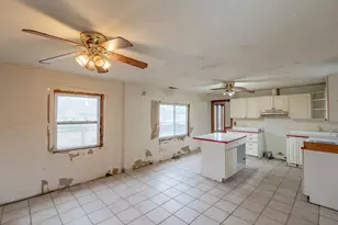 4104 White St, Richmond, IL 60071 - Photo 5