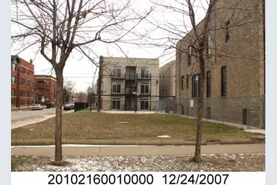 4901 S Washington Park Court, Chicago, IL 60615 - Photo 1