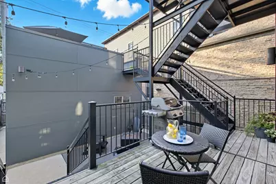 1534 N Maplewood Avenue, Chicago, IL 60622 - Photo 31