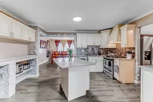 7740 Monitor Ave, Burbank, IL 60459 - Photo 9