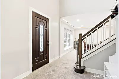 1670 Yosemite Parkway, Algonquin, IL 60102 - Photo 3