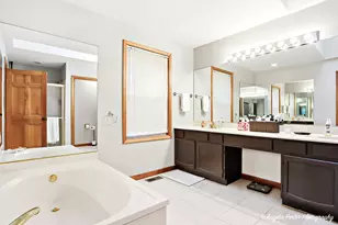 1670 Yosemite Pkwy, Algonquin, IL 60102 - Photo 23