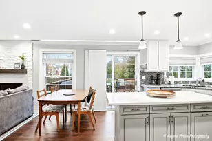 1670 Yosemite Pkwy, Algonquin, IL 60102 - Photo 19