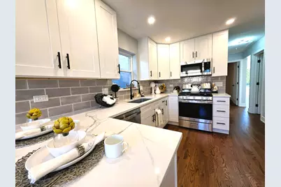 7421 N Oconto Avenue, Chicago, IL 60631 - Photo 11