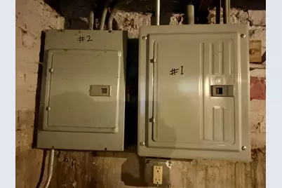 706 Broadway Avenue, North Chicago, IL 60064 - Photo 23