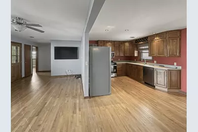 1621 N 2000 East Road, Watseka, IL 60970 - Photo 5