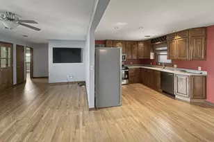 1621 N 2000 East Rd, Watseka, IL 60970 - Photo 5