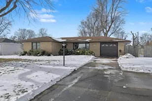 1621 N 2000 East Rd, Watseka, IL 60970 - Photo 1