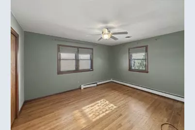 1621 N 2000 East Road, Watseka, IL 60970 - Photo 15