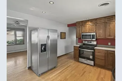 1621 N 2000 East Road, Watseka, IL 60970 - Photo 7