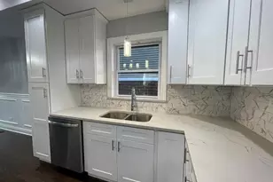 1638 N Hamlin Ave, Chicago, IL 60647 - Photo 11