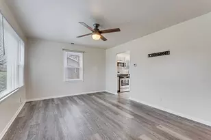 2414 Emlong St, Joliet, IL 60435 - Photo 3