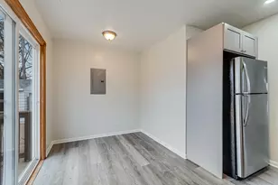 2414 Emlong St, Joliet, IL 60435 - Photo 5