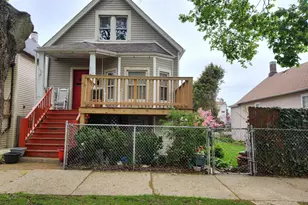 10749 S Ave J, Chicago, IL 60617 - Photo 1