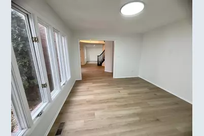 806 Wildwood Court, Oak Brook, IL 60523 - Photo 11