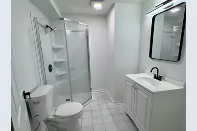 806 Wildwood Court, Oak Brook, IL 60523 - Photo 33