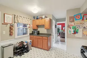 610 Maple Dr, Buffalo Grove, IL 60089 - Photo 13