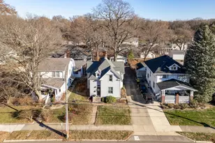 802 S Fell Ave, Normal, IL 61761 - Photo 3