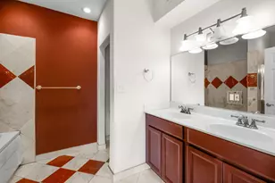 6742 S Clyde Ave, Chicago, IL 60649 - Photo 5